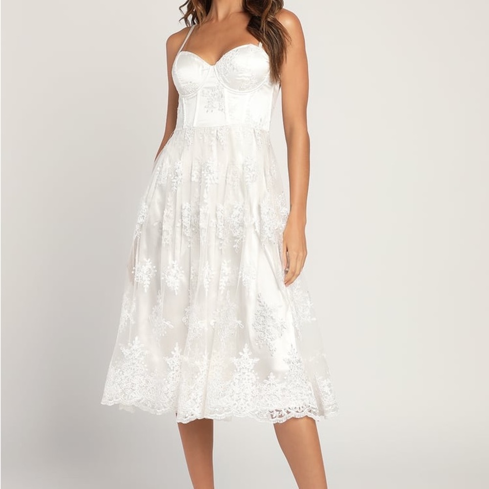 Lulus Daydreamer White Lace Bustier Midi Dress